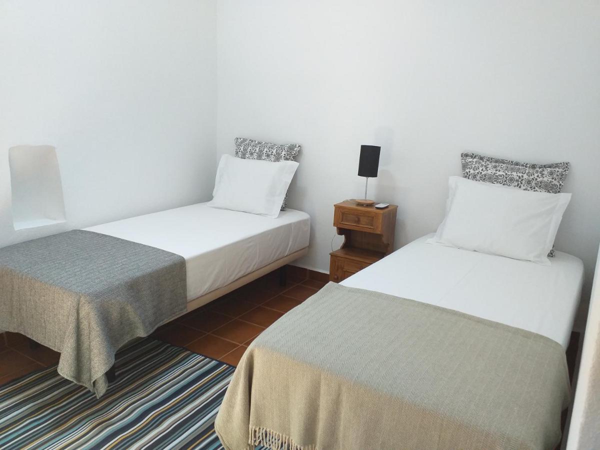 Affittacamere Casas Do Ardila Santo Amador Esterno foto